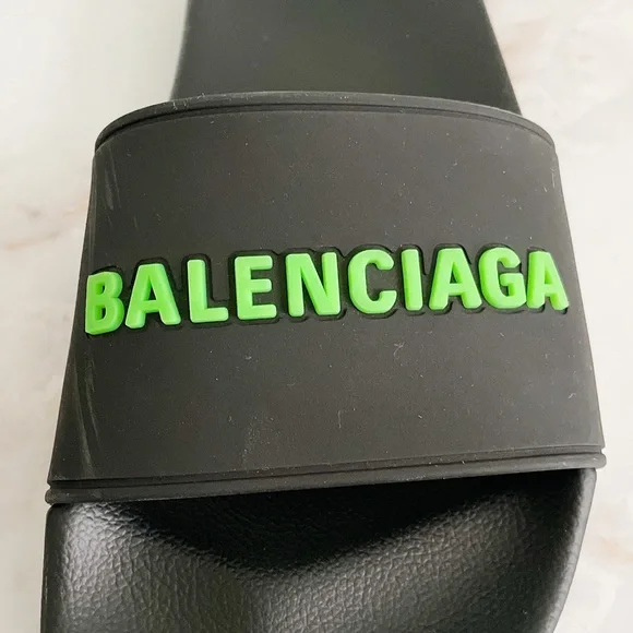 BALENCIAGA || Women’s Pool Slides In Black/Fluo Green - Picture 7 of 14